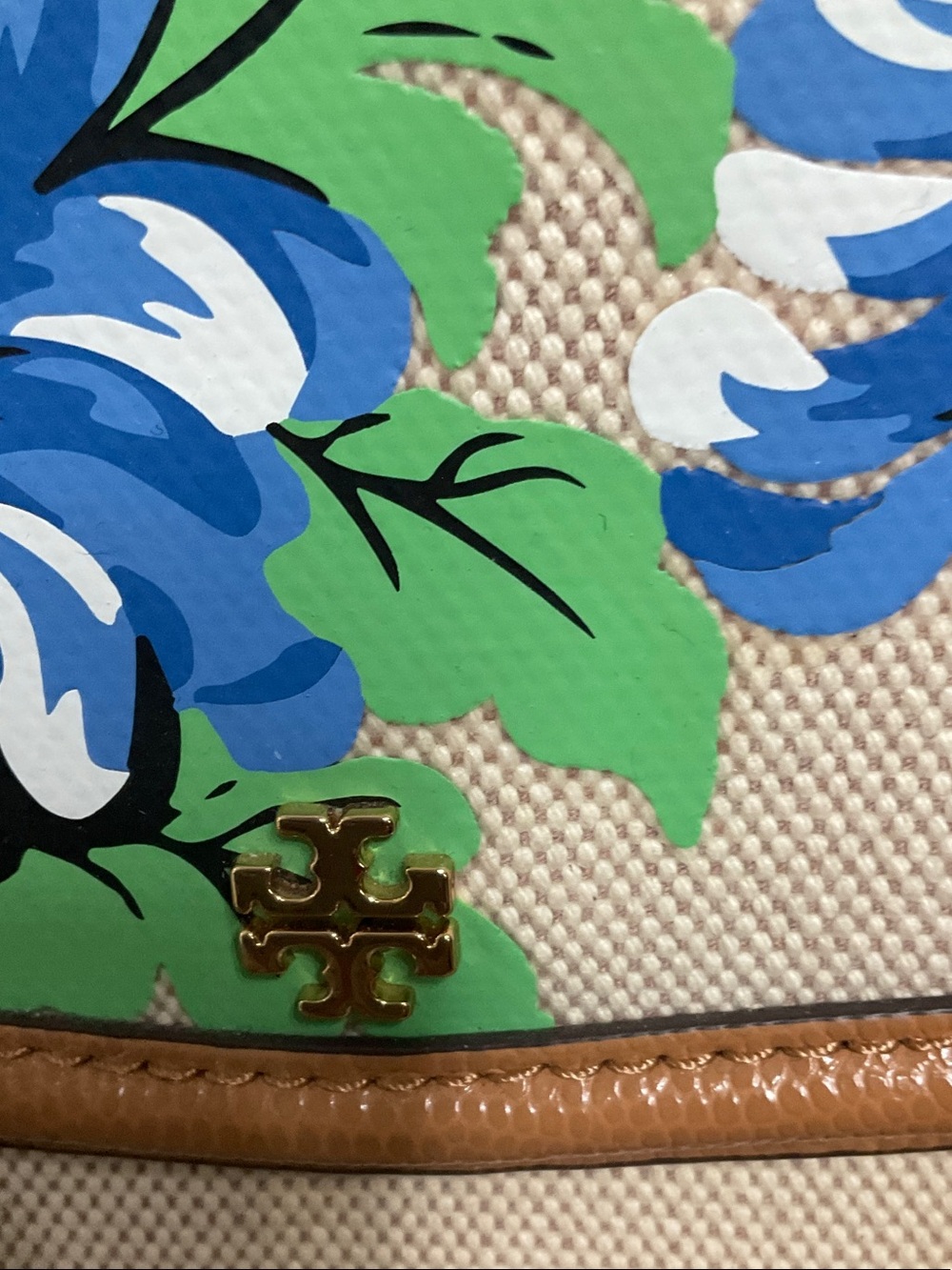 Tory Burch Like New Blue Floral Canvas Crossbody with Tan Trim and Gold Chain - Picture 3 of 6